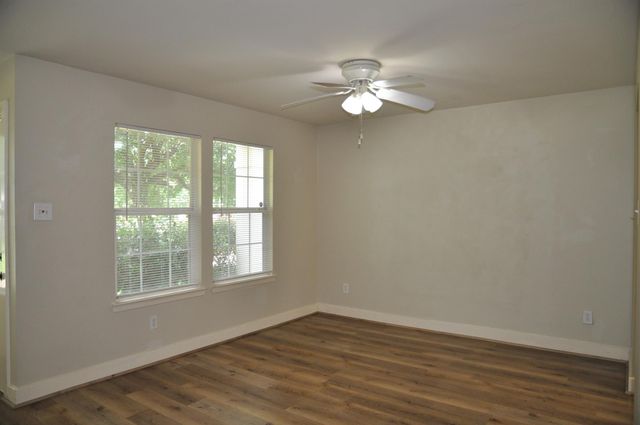 20734 Settlers Lake Circle N, Katy, TX 77449