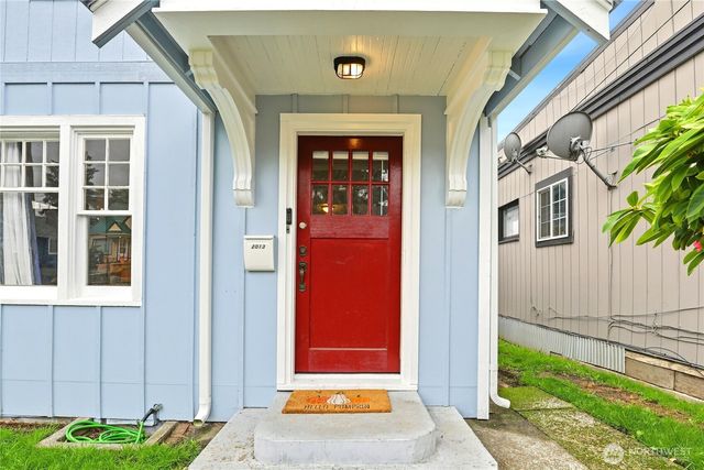 2013 11th Street, Bremerton, WA 98337