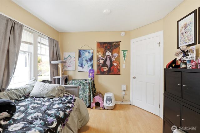 2013 11th Street, Bremerton, WA 98337