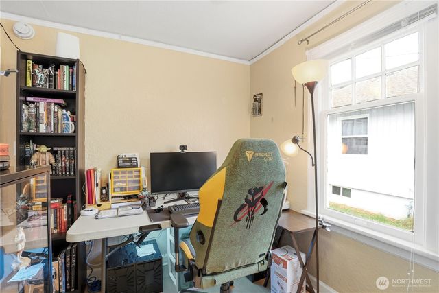 2013 11th Street, Bremerton, WA 98337