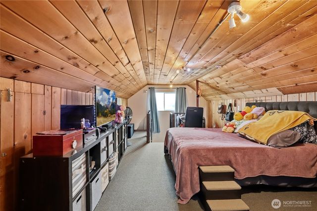 2013 11th Street, Bremerton, WA 98337