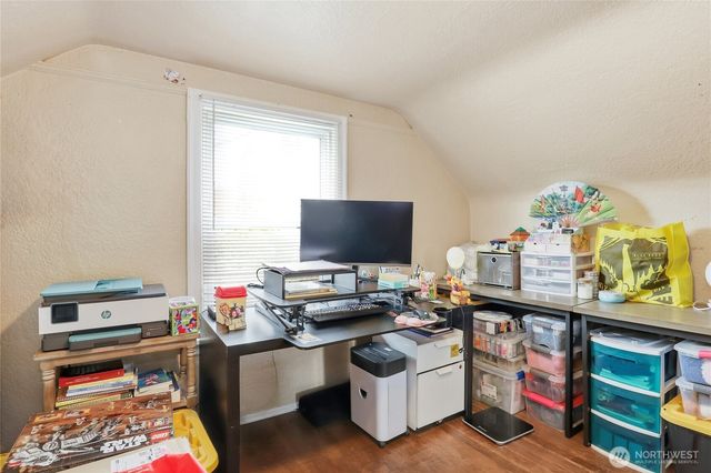 2013 11th Street, Bremerton, WA 98337