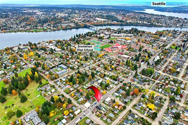 2013 11th Street, Bremerton, WA 98337