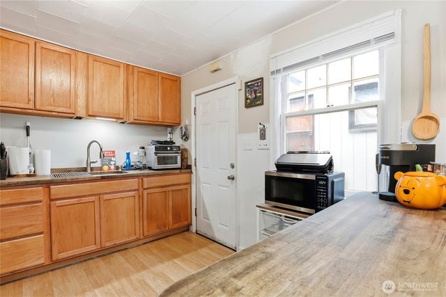 2013 11th Street, Bremerton, WA 98337