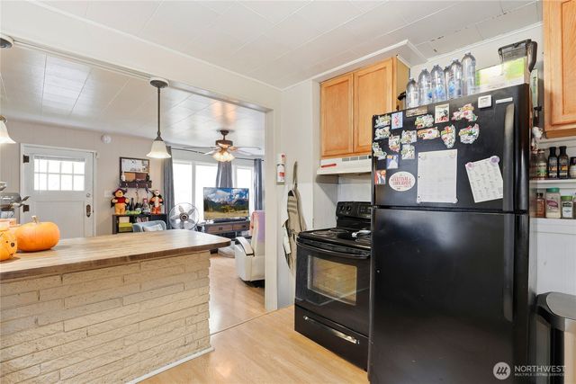 2013 11th Street, Bremerton, WA 98337