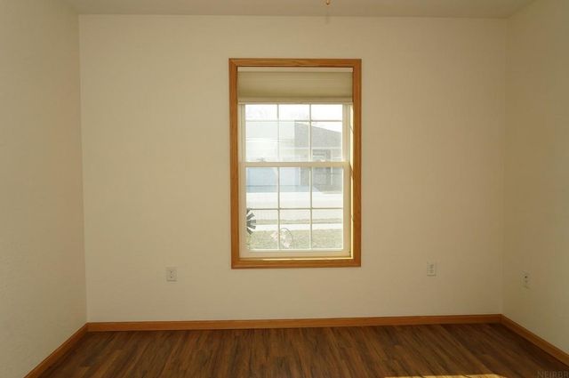 815 Parkside Lane, Charles City, IA 50616