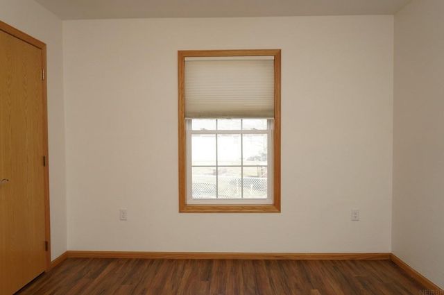 815 Parkside Lane, Charles City, IA 50616