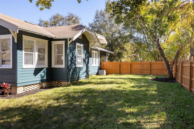 5606 N MIAMI AVENUE, Tampa, FL 33604