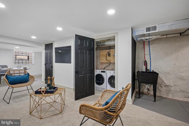 2625 E VENANGO ST, Philadelphia, PA 19134