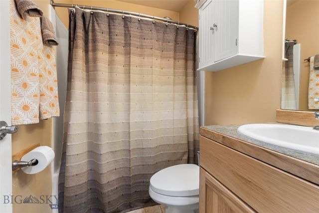 422 E River Rock Road, Belgrade, MT 59714