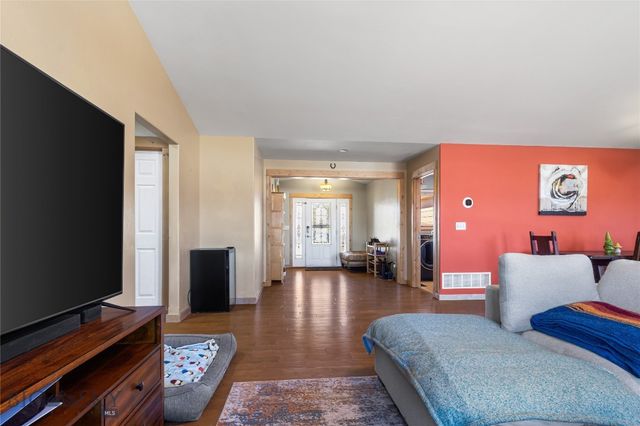 422 E River Rock Road, Belgrade, MT 59714