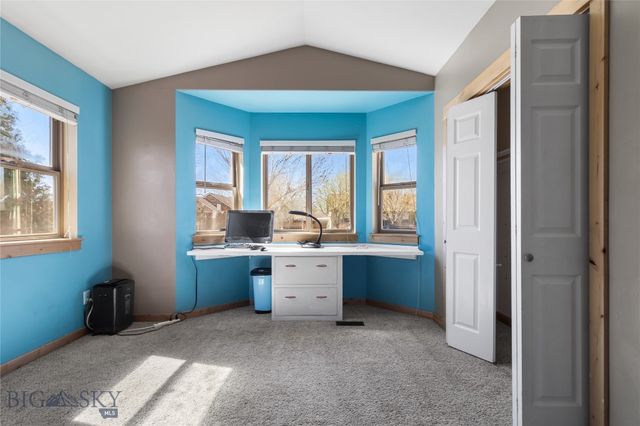 422 E River Rock Road, Belgrade, MT 59714