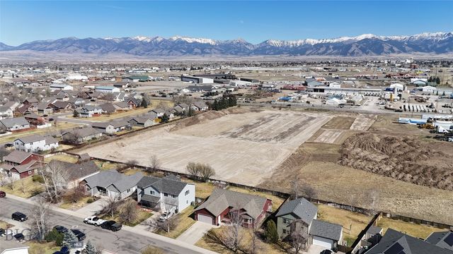 422 E River Rock Road, Belgrade, MT 59714