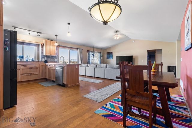 422 E River Rock Road, Belgrade, MT 59714