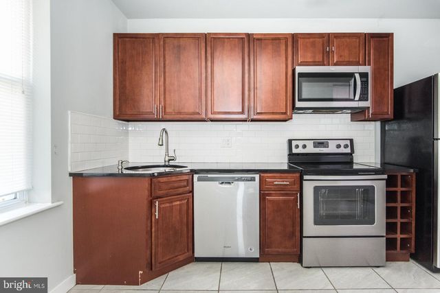 742 S 53RD ST, Philadelphia, PA 19143