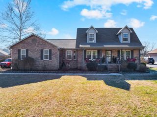 112 Breckenridge Rd, Tullahoma, TN 37388