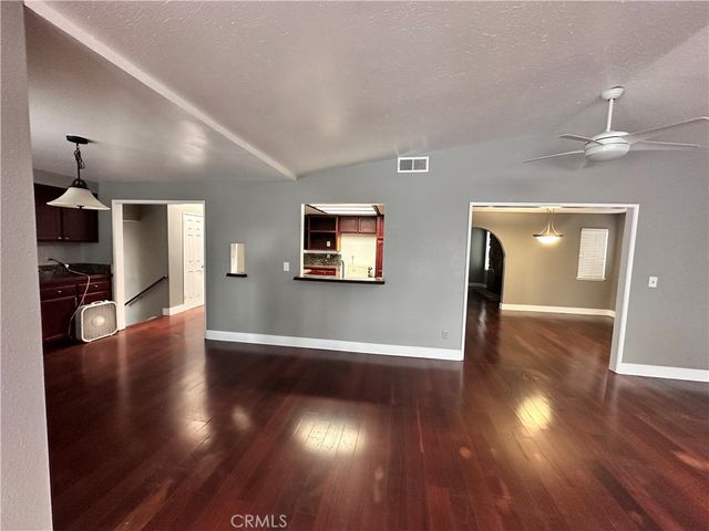 2415 Mercedes, Highland, CA 92346