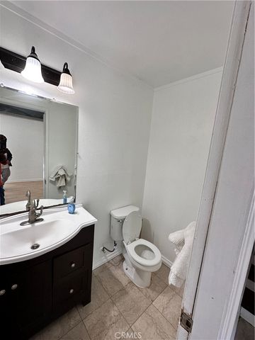 2415 Mercedes, Highland, CA 92346