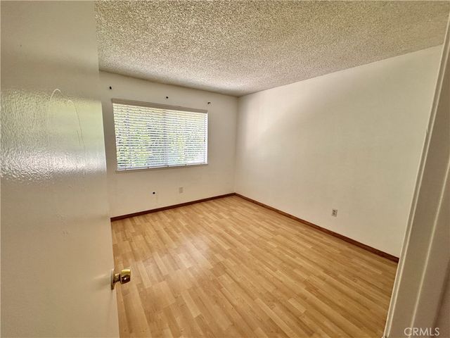 2415 Mercedes, Highland, CA 92346