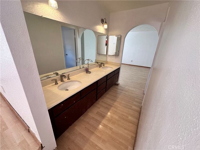 2415 Mercedes, Highland, CA 92346