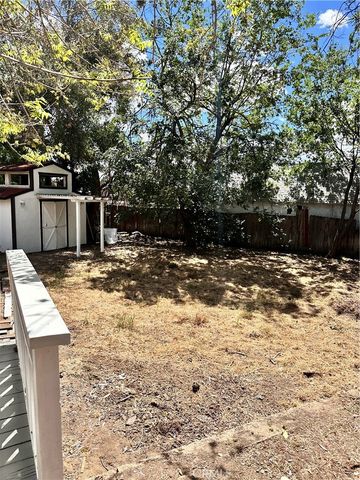 2415 Mercedes, Highland, CA 92346