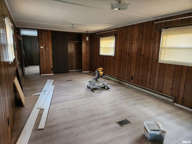 14625 E E IL Hwy 15 Highway, Mt Vernon, IL 62864