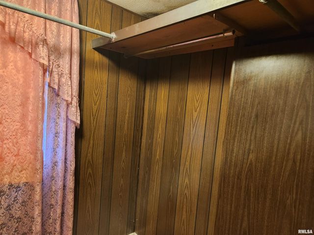 14625 E E IL Hwy 15 Highway, Mt Vernon, IL 62864