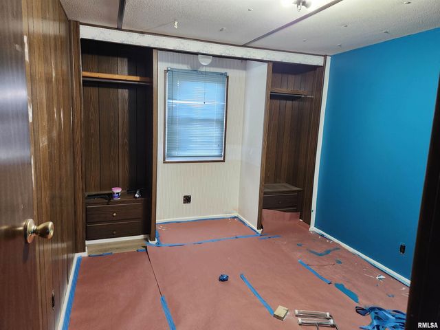 14625 E E IL Hwy 15 Highway, Mt Vernon, IL 62864