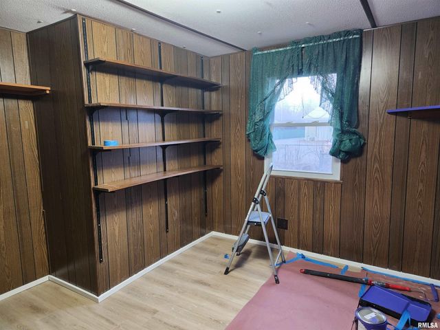 14625 E E IL Hwy 15 Highway, Mt Vernon, IL 62864