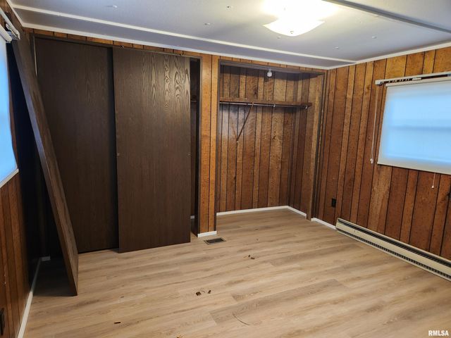 14625 E E IL Hwy 15 Highway, Mt Vernon, IL 62864