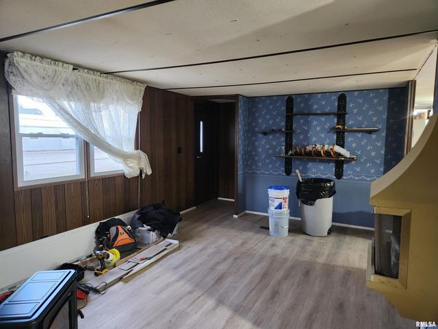 14625 E E IL Hwy 15 Highway, Mt Vernon, IL 62864