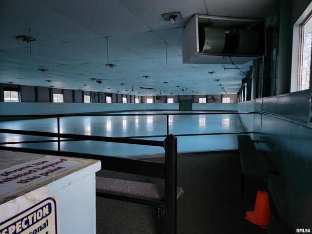 14625 E E IL Hwy 15 Highway, Mt Vernon, IL 62864