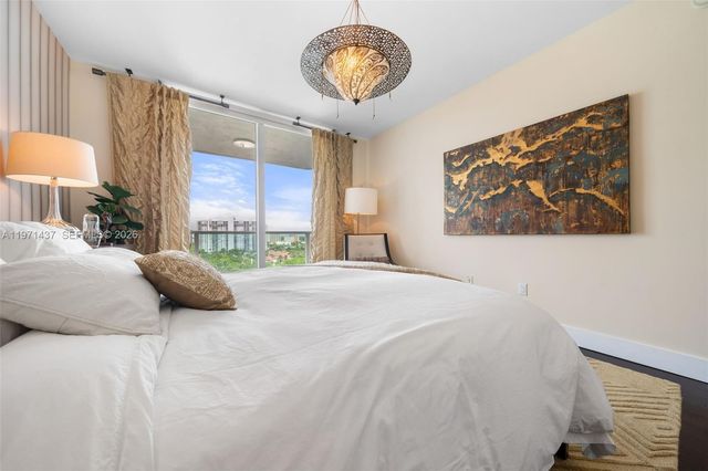 3301 NE 183rd St 1104, Aventura, FL 33160