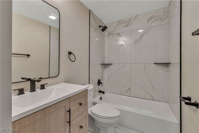 5609 Tulane Avenue, Austintown, OH 44515