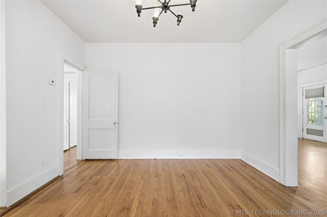 1527 S Yorktown Avenue, Tulsa, OK 74104
