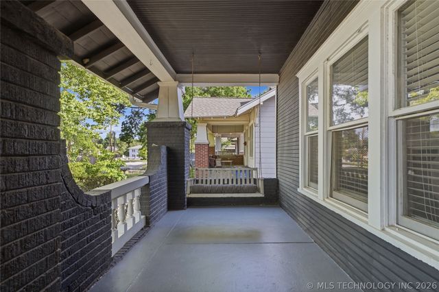 1527 S Yorktown Avenue, Tulsa, OK 74104