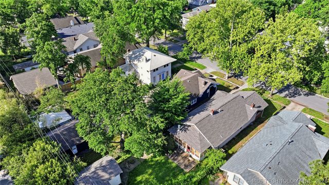 1527 S Yorktown Avenue, Tulsa, OK 74104