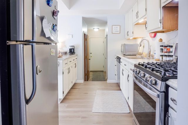 2590 Brookwood Drive, Crown Point, IN 46307