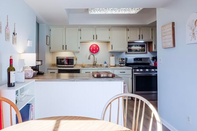 2590 Brookwood Drive, Crown Point, IN 46307