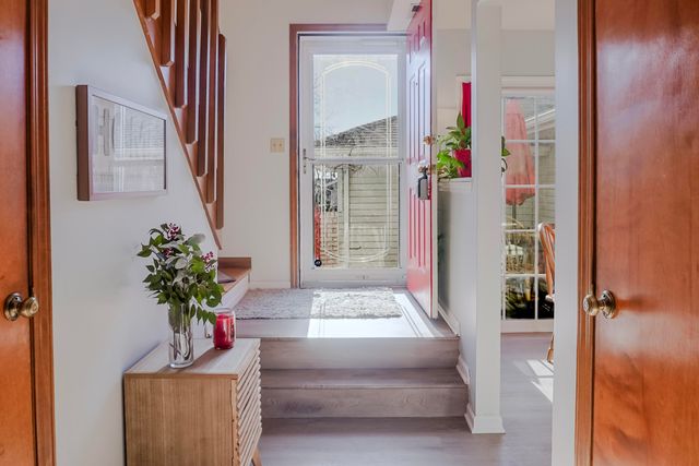 2590 Brookwood Drive, Crown Point, IN 46307