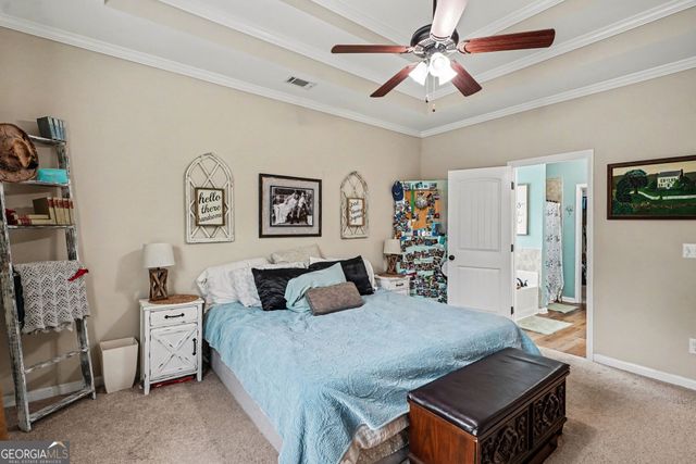 1136 Silverleaf Circle, Griffin, GA 30224