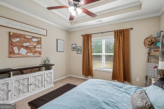 1136 Silverleaf Circle, Griffin, GA 30224