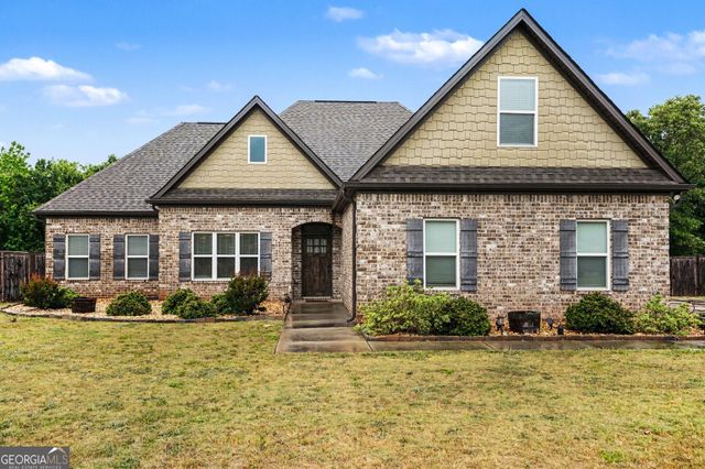1136 Silverleaf Circle, Griffin, GA 30224