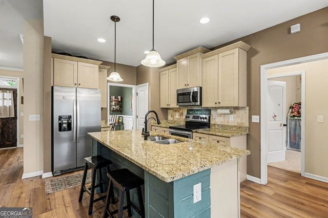 1136 Silverleaf Circle, Griffin, GA 30224