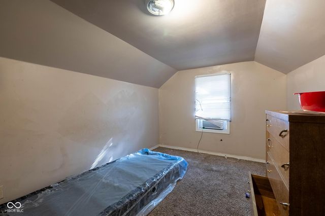 4809 E New York Street, Indianapolis, IN 46201