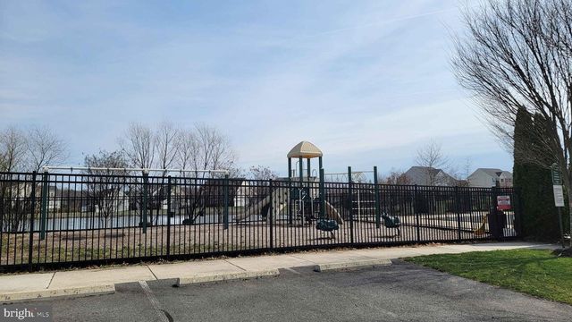 26760 CRUSHER DR, Chantilly, VA 20152