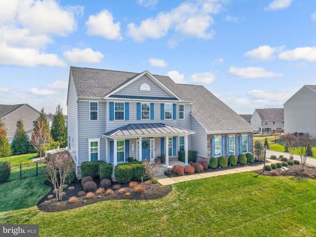 26760 CRUSHER DR, Chantilly, VA 20152