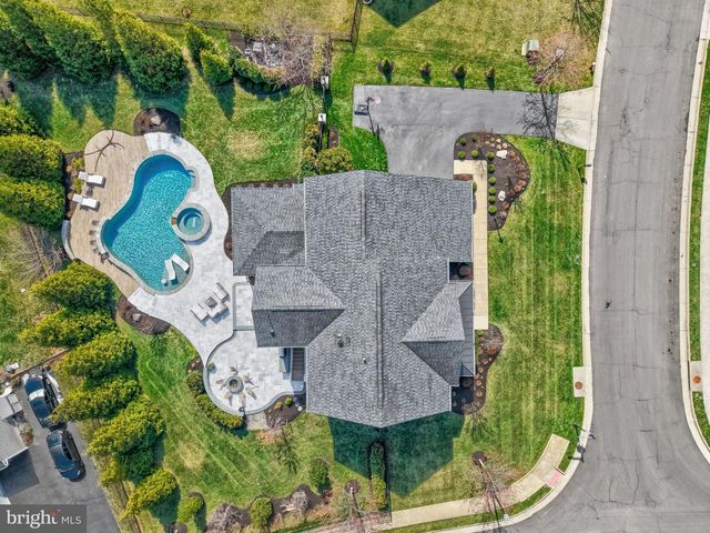 26760 CRUSHER DR, Chantilly, VA 20152