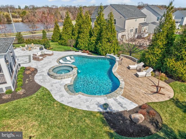 26760 CRUSHER DR, Chantilly, VA 20152