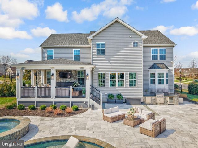 26760 CRUSHER DR, Chantilly, VA 20152